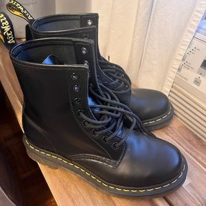 Size 8 black Doc Martens